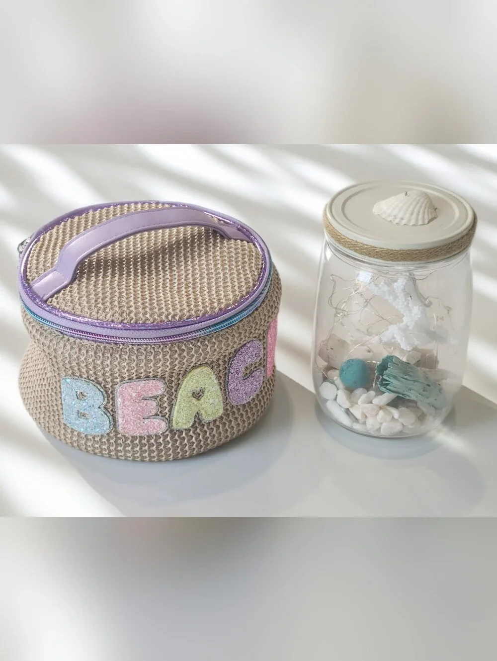 Miss Gwen's OMG Accessories Straw Beach Bedazzled Zipper Pouch